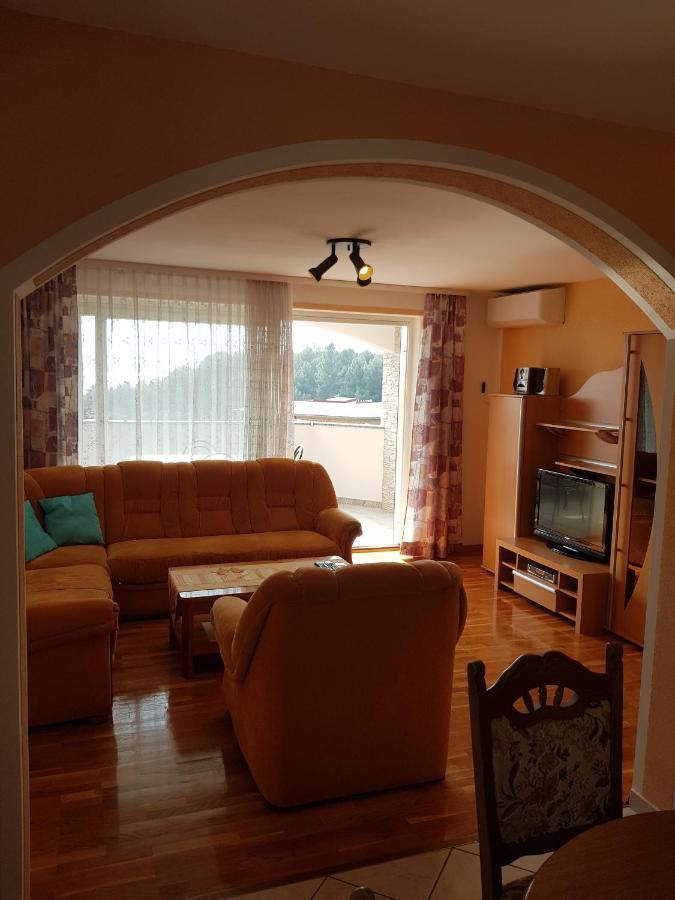 Apartmani Krajnovic Fažana Kültér fotó